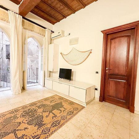 Kalma Via Manno Apartment Cagliari Ngoại thất bức ảnh